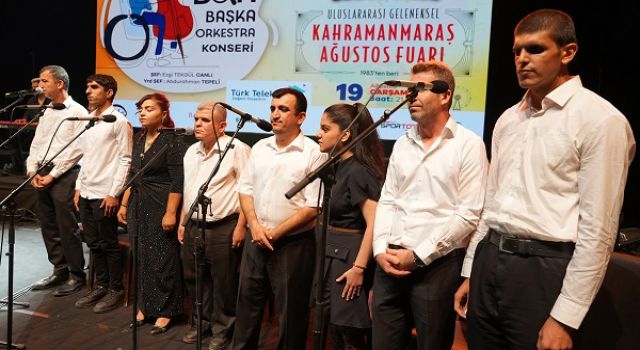 Mehmet Kalalı ve Bir Başka Orkestra’dan Ağustos Fuarı’nda Müzik Şöleni