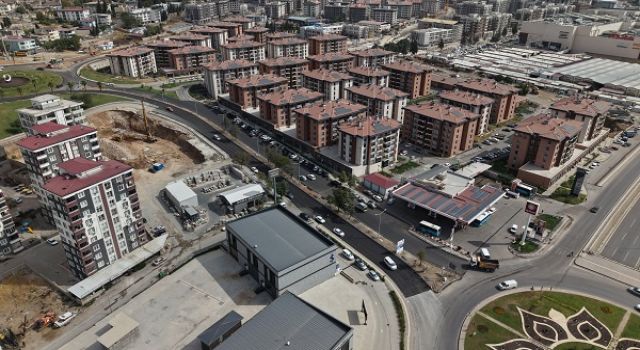 Ali Sezal Bulvarı Baştan Sona Asfaltlanıyor