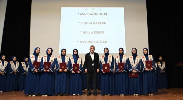 Başkan Görgel, 70 Hafızın Mezuniyet Sevincine Ortak Oldu