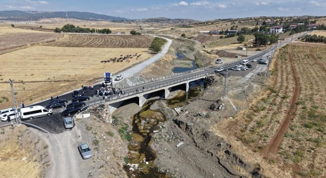 Başkan Görgel; “Yeniyurt Mahallemize İnşa Ettiğimiz Yeni Köprümüz Hayırlı Olsun”