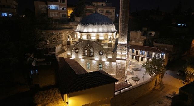 Depremde Hasar Alan 5 Cami Daha Yeniden İbadete Açılıyor