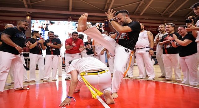 Kahramanmaraşlı capoeira sporcuları Samsun’dan 5 madalyayla döndü