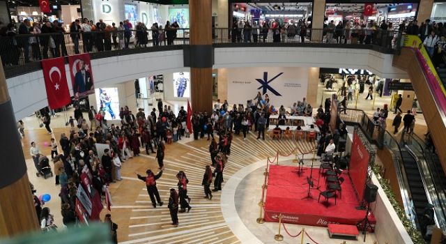 Büyükşehir, Cumhuriyet Coşkusunu Sanat ve Müzikle Buluşturdu