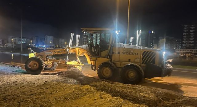 Büyükşehir’den Tüm Birimleriyle Şiddetli Yağışa Karşı Seferberlik