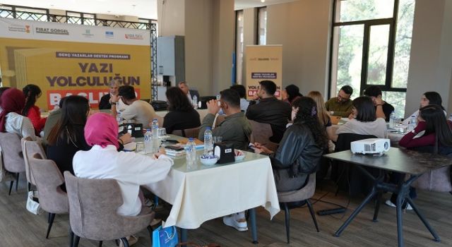 Büyükşehir’in Gençlere Özel Yazarlık Kampı Başladı