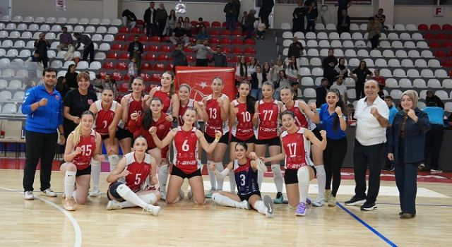 Büyükşehir’in Sultanları, Evinde Antepia’ya Şans Tanımadı
