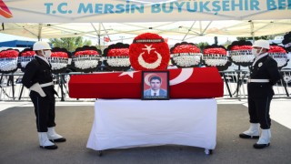 Mersin'de Toprağa Verildi