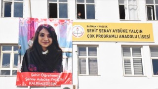 Öğretmenler Gününde Aybüke Öğretmen Unutulmadı