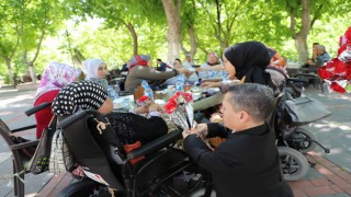 ENGELLİ VATANDAŞLAR CEVİZLİ PARKTA BULUŞTU