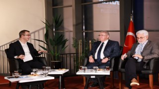 Başkan Mahçiçek, Ülke TV’de En Sıradışı’nın canlı yayın konuğu oldu