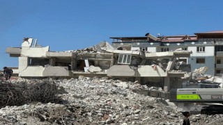 Depremzedelere konut yapmak üzere arsalar hazırlandı
