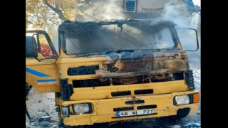 Seyir halindeki su tankeri alev aldı 