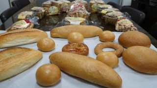 Büyükşehir, Günlük 60 Bin Ekmek ve Unlu Mamulü Vatandaşlara Ulaştırıyor