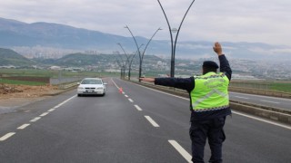 Jandarma uyardı: ‘Hayatla Yarışılmaz’ 