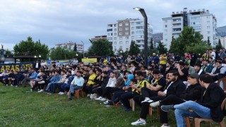 Sporseverler Final Four Heyecanını Dev Ekranlardan Takip Etti