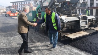 Büyükşehir, Azerbaycan Mahallesi’nin Ulaşım Ağını Titizlikle Örüyor