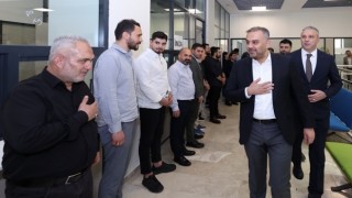 Başkan Toptaş, belediye personeliyle bayramlaştı