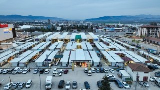 Büyükşehir’in Bereket Sofrası Bu Kez Derepazarı Esnaf Çarşısı’nda Kuruldu