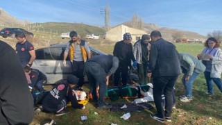 Kahramanmaraş’ta Öğretmenlerin Bulunduğu Araç Takla Attı: 4 Yaralı