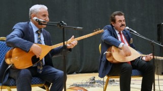Âşıklar Sahne Aldı, Edebiyatın Kalbi Sazla Çarptı