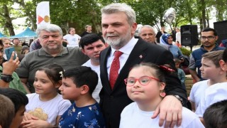 Başkan Görgel, Çocukların Bayram Sevincine Ortak Oldu