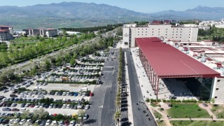 Büyükşehir, Üniversite Hastanesindeki Ulaşım Yatırımını Etaplar Halinde Sürdürüyor