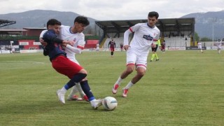 Düzcespor, Kahramanmaraşspor'u 1-0 Mağlup Etti