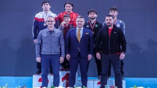 Güreş Meydanında Bir Yıldız Doğuyor: Yusuf Emirhan Tosun’dan Türkiye İkinciliği