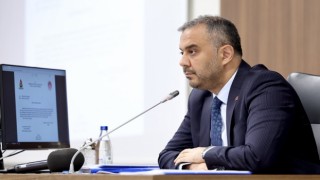 Onikişubat Belediye Meclisi, vefat eden Menderes Akıllı’yı unutmadı