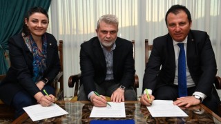 SANAYİDE KADIN ELİ PROJESİ İÇİN İLK İMZALAR ATILDI