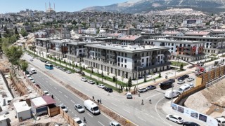 Azerbaycan Mahallesi’nin Yolları Büyükşehir’den