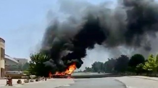 Kahramanmaraş’ta otomobil alev topuna döndü 
