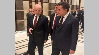 Ali Babacan ekonominin başına geçeceği iddialarına yanıt verdi