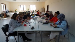 Kadınlar Büyükşehir’in Atölyelerinde Sanatla Hayata Dokunuyor