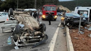 Kahramanmaraş’ta iki otomobil çarpıştı: 1 yaralı 