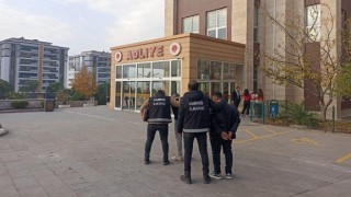 Kahramanmaraş’ta Narkotik ve Kaçakçılık Operasyonu: 5 gözaltı 