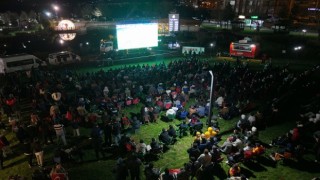 Bizim Çocukların Zaferini Büyükşehir Dev Ekrana Taşıdı