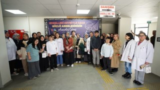 Büyükşehir’in Engelsiz Yaşam Merkezi’nde Anneler Günü Bir Başka