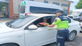 Kahramanmaraş’ta Bayram Trafiğine Jandarma Denetimi