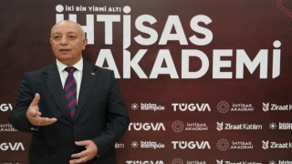 Rektör Bakan’dan Gençlere Başarı Formülü: "Konfor Alanını Terk Edin, Akıl Terinizi Akıtın"