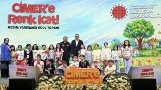 Astronot Gezeravcı İletişim Başkanlığı Organizasyonunda Çocuklarla Buluştu