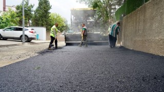 Büyükşehir, Dulkadiroğlu Egemenlik Mahallesi’nde de Asfalt Mesaisine Başladı
