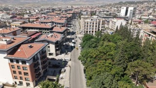 Büyükşehir, Zübeyde Hanım’da Son Kat Asfalta Geçiyor