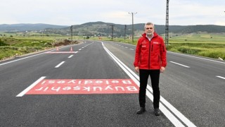 Şehir Tarihinin En Büyük Asfalt Seferberliği Tüm Hızıyla Sürüyor