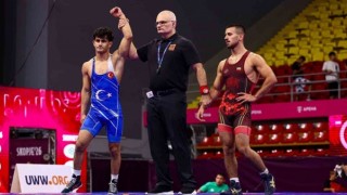 Büyükşehir’in Genç Pehlivanı Kapal’dan Avrupa’da Bronz Madalya