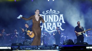 Funda Arar Konserinde Alanda 100 Bin Dinleyici Vardı