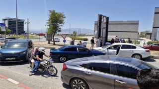 Kahramanmaraş’ta İki Otomobil Çarpıştı: Biri Çocuk 3 Yaralı