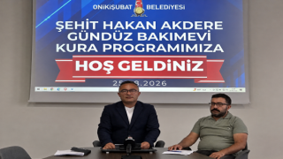 Onikişubat Belediyesi’nin 45 farklı mahalleden başvuru alan Gündüz Bakımevi’nde yeni dönemin kuraları çekildi