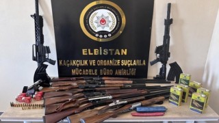 Elbistan’da iki ayrı operasyonda 3 şüpheli tutuklandı