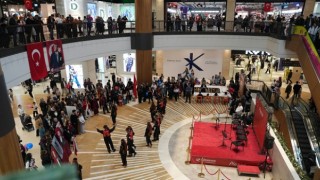 Büyükşehir, Cumhuriyet Coşkusunu Sanat ve Müzikle Buluşturdu